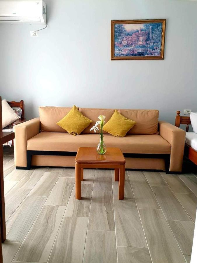 Alexa Apartament Himare Exterior photo