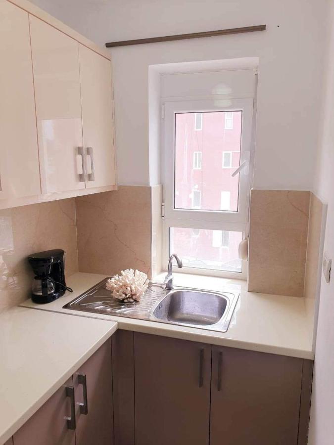 Alexa Apartament Himare Exterior photo